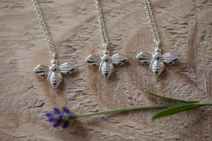 Personalised Silver ‘Mum To Bee’ Necklace
